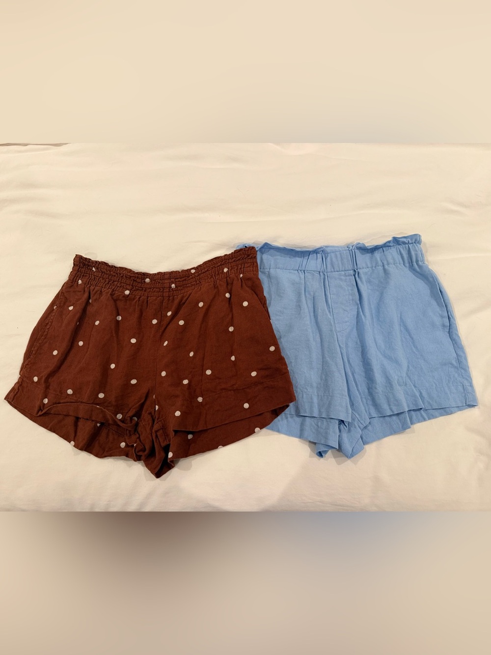 A New Day Size Medium Women’s Brown Polka Dot and Light Blue Shorts - 2 Pack